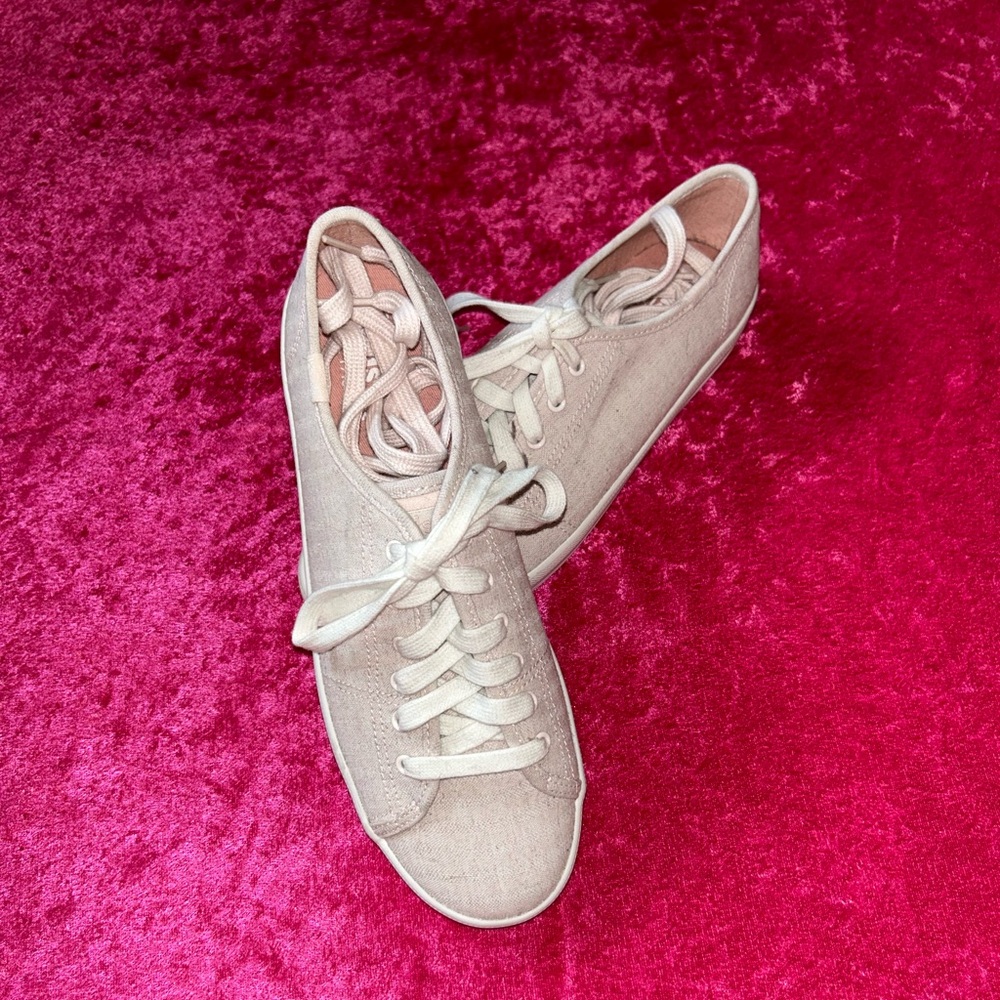 Keds Kickstart Sneakers